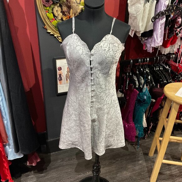 Vintage gold tag Victoria's Secret Button-Up Floral Mini Cami Dress Strap Size M - Picture 1 of 2